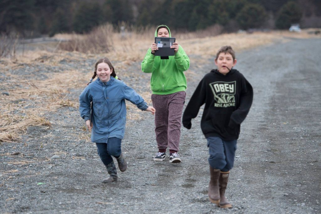 kids running with iPad