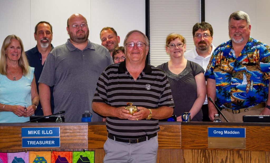 2019-07 mike chenault golden apple