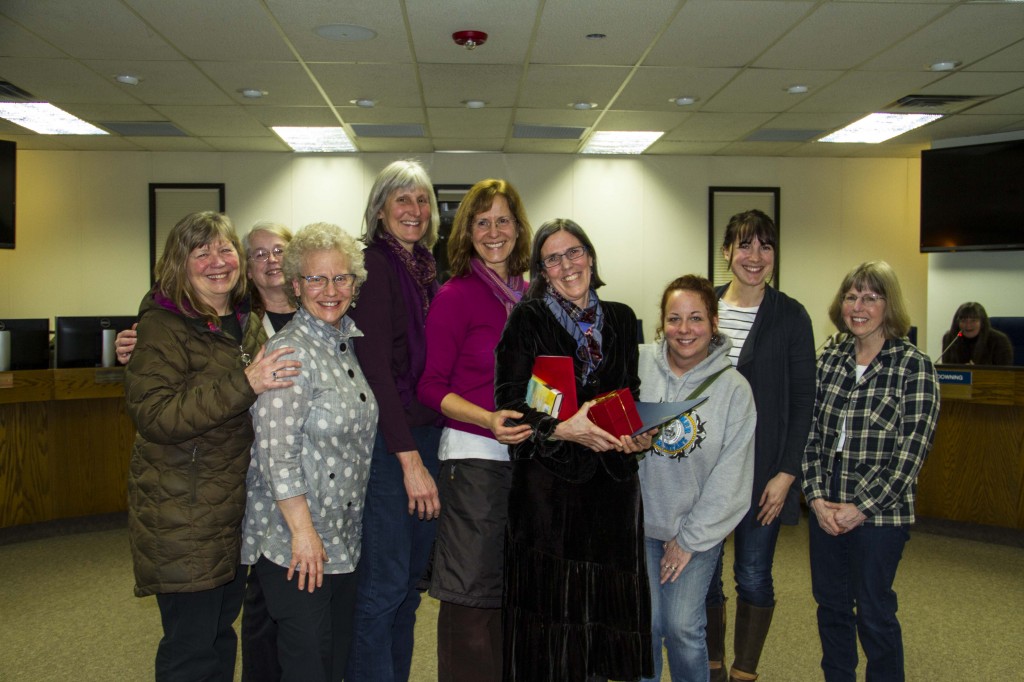 West Homer Elementary librarian Lisa Whip awarded Golden Apple by KPBSD Board of Education